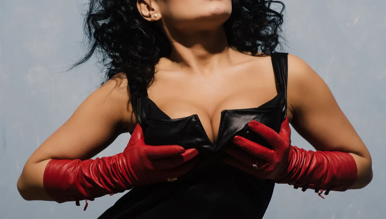 BDSM Outfits: Kleidung, Macht, Verführung, Artikelbild