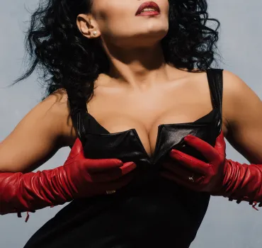 BDSM Outfits: Kleidung, Macht, Verführung, Artikelbild
